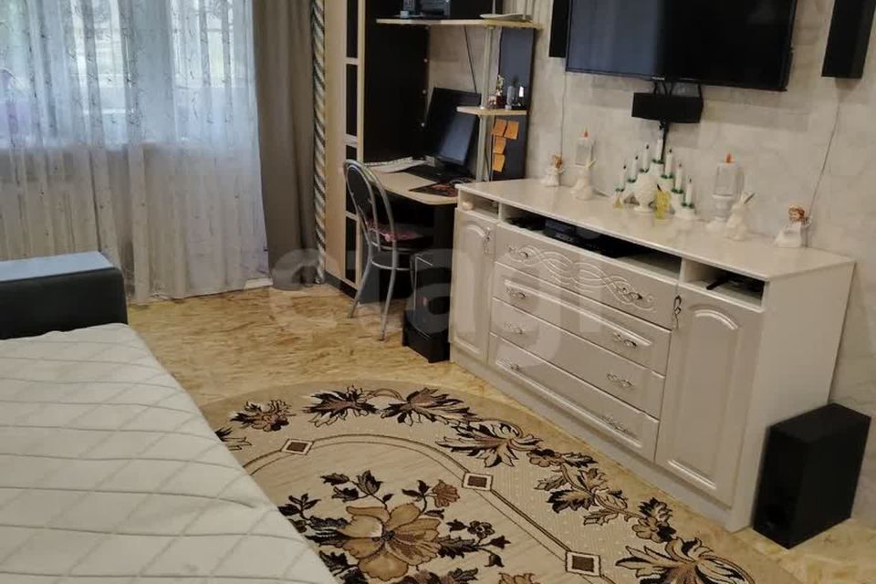 Продаётся 2-комнатная квартира, 42.8 м²