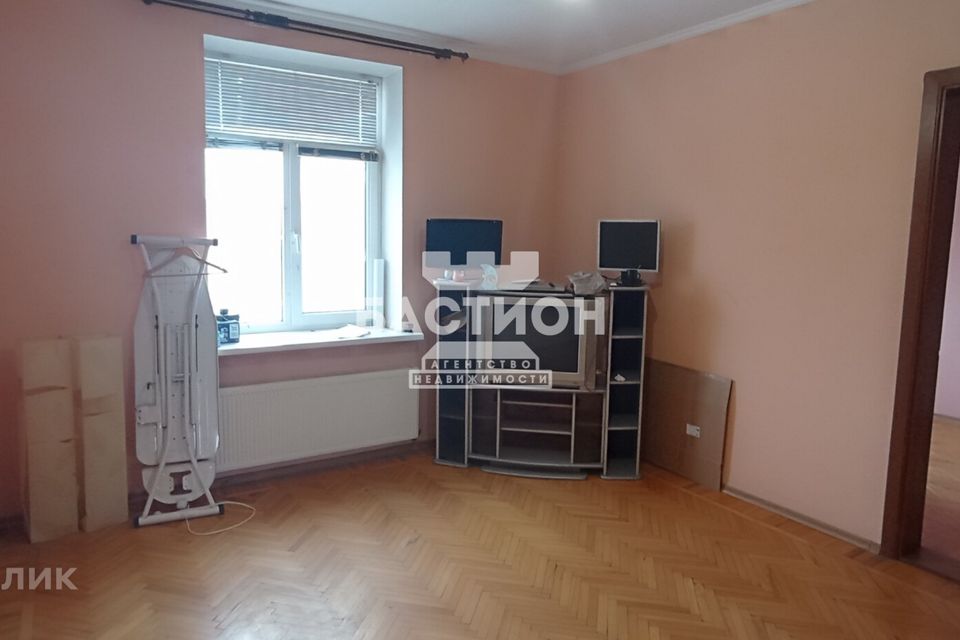Продаётся 4-комнатная квартира, 80.4 м²