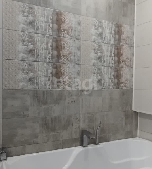 Продаётся 2-комнатная квартира, 57.7 м²