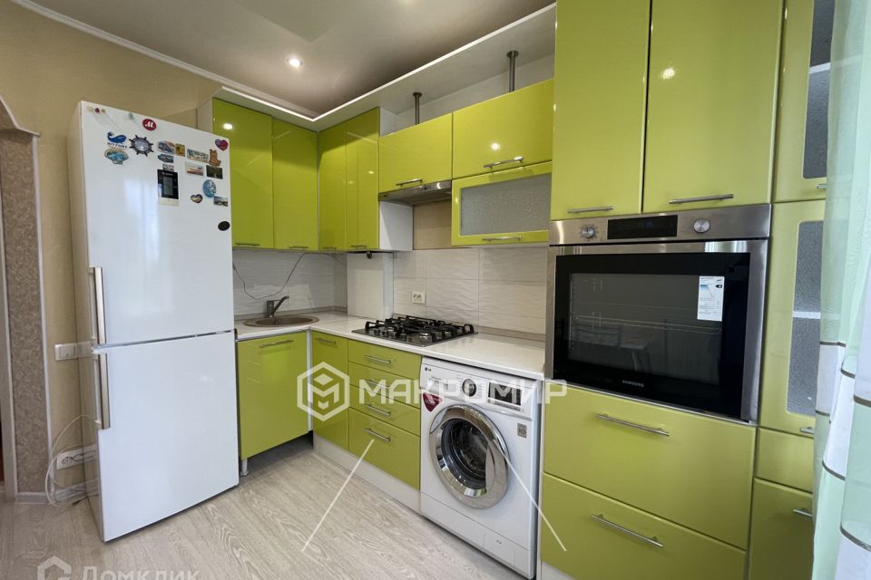 Сдаётся 2-комнатная квартира, 58 м²