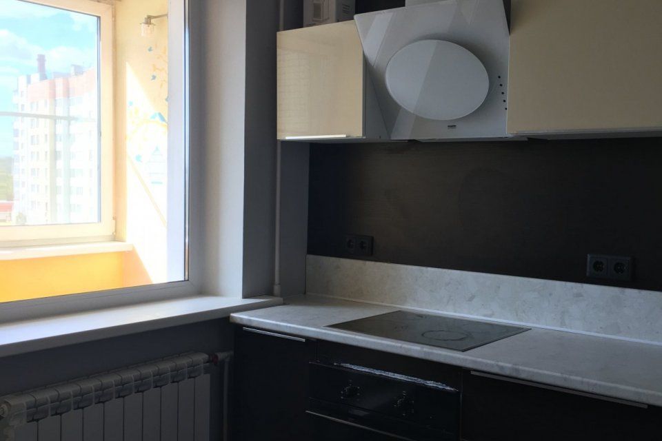 Продаётся 1-комнатная квартира, 37.8 м²