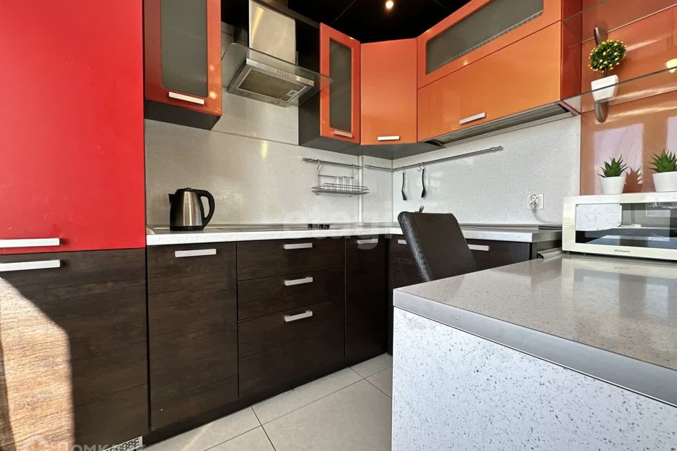 Продаётся 1-комнатная квартира, 46.5 м²