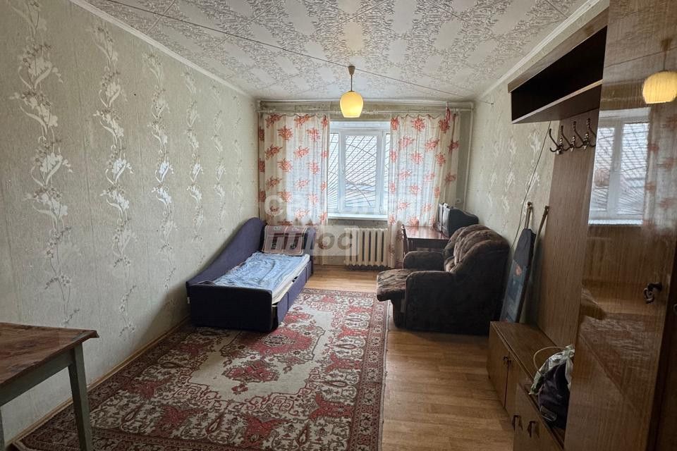 Продаётся комната в 1-комн. квартире, 18 м²