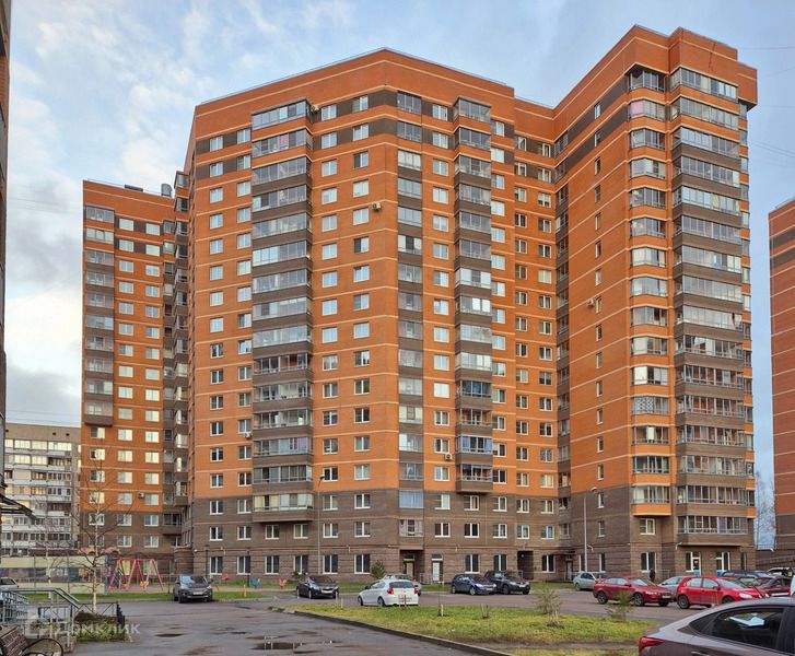 Продаётся 2-комнатная квартира, 56.8 м²