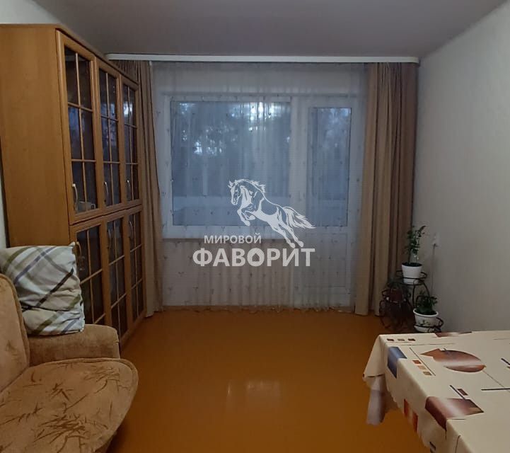 Продаётся 3-комнатная квартира, 61.8 м²