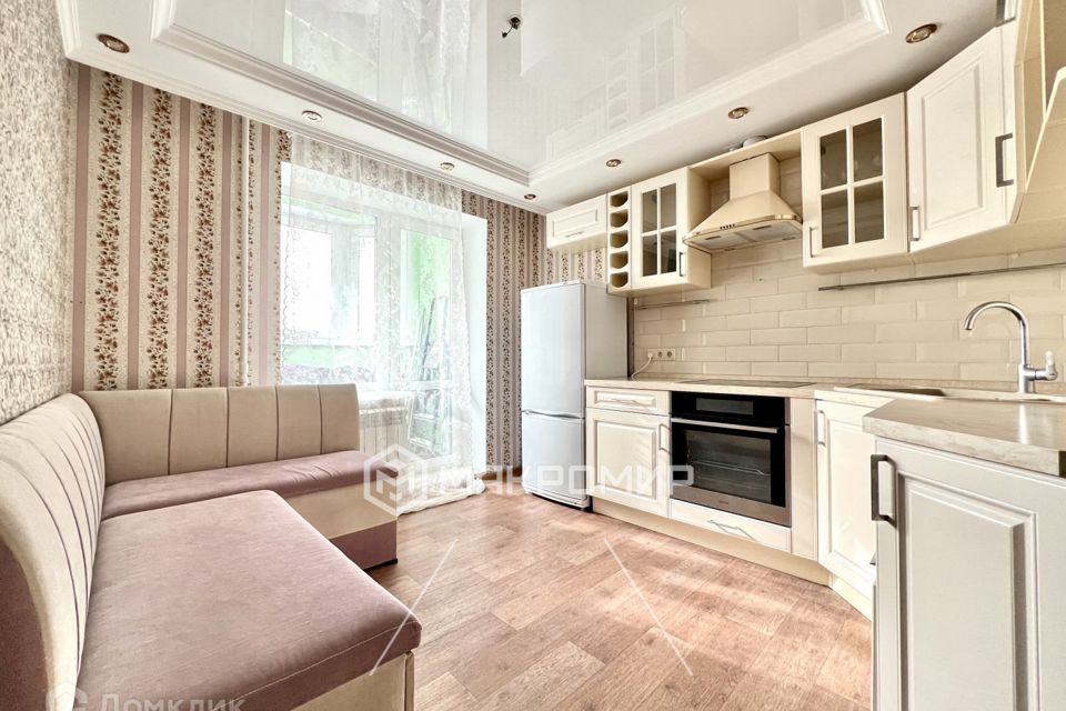 Продаётся 3-комнатная квартира, 65 м²
