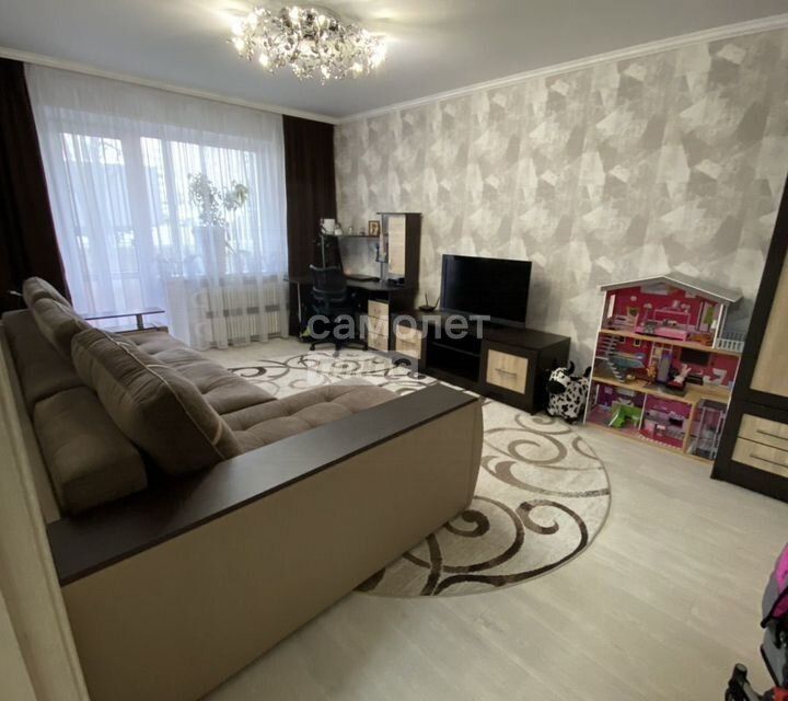 Продаётся 2-комнатная квартира, 53 м²
