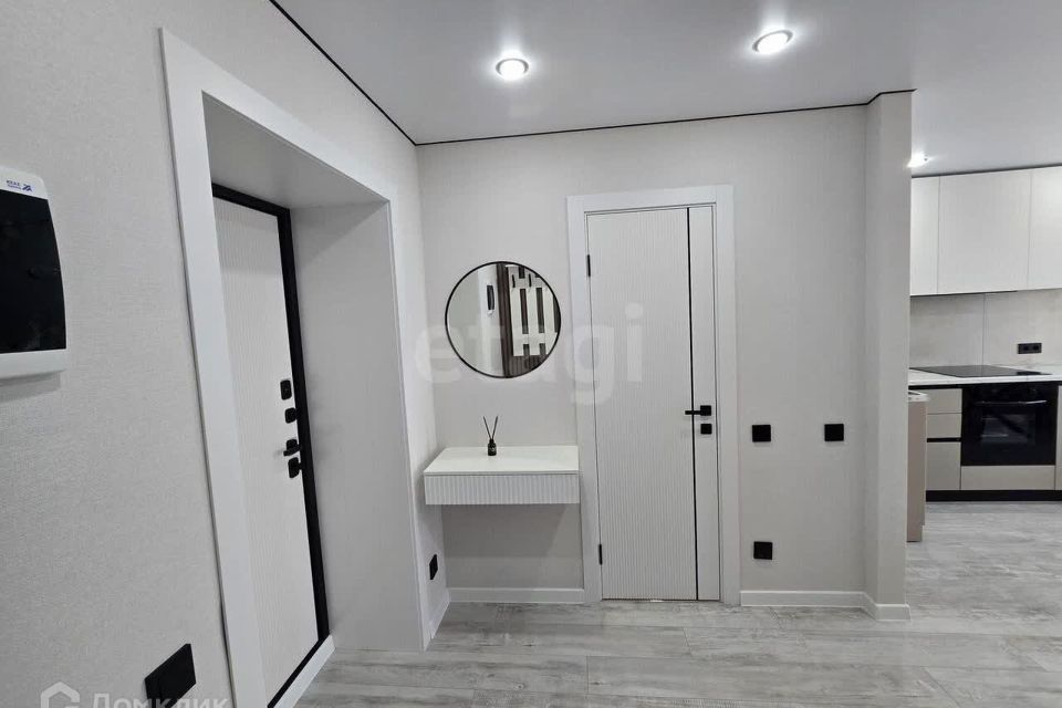 Продаётся 1-комнатная квартира, 46 м²