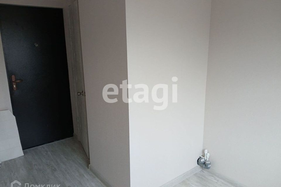 Продаётся комната в 1-комн. квартире, 9.6 м²