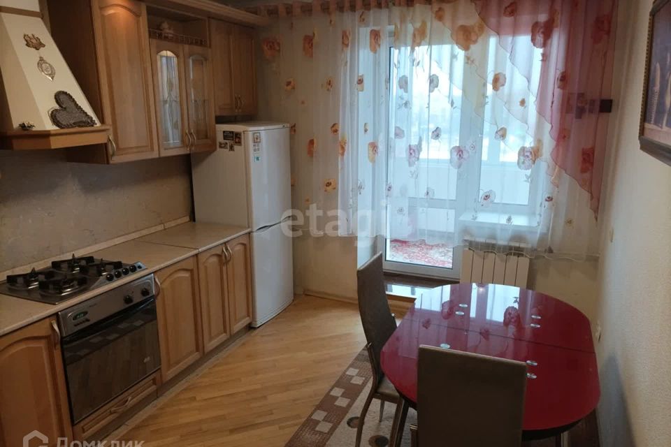 Продаётся 3-комнатная квартира, 92.2 м²