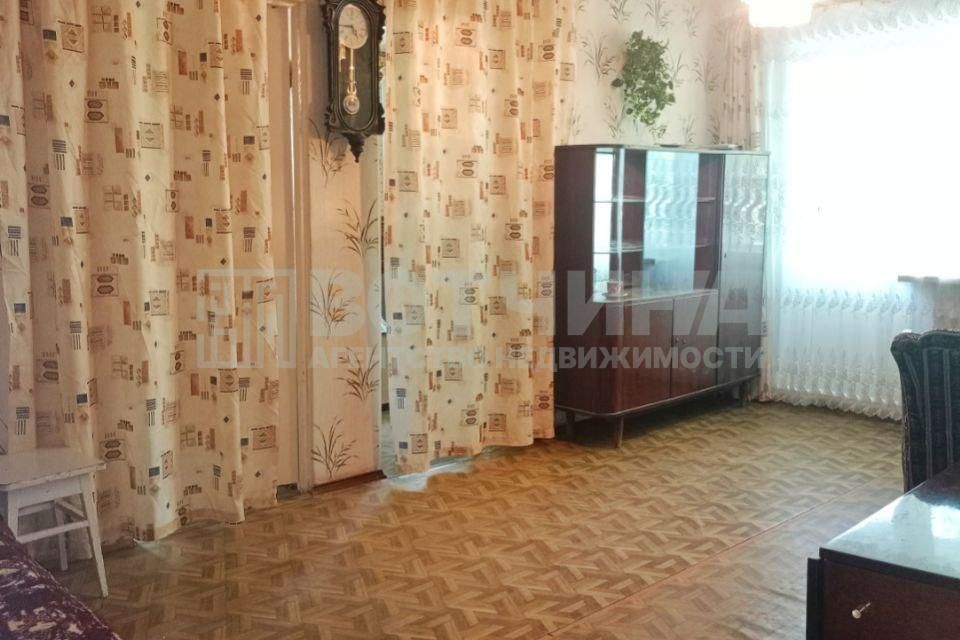 Продаётся 3-комнатная квартира, 49.3 м²