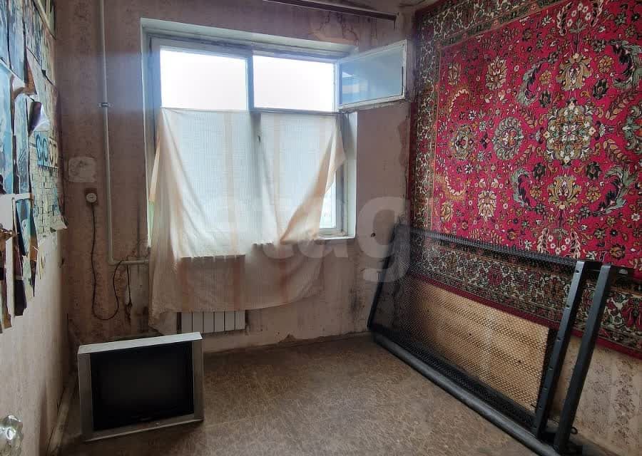 Продаётся 4-комнатная квартира, 70.4 м²