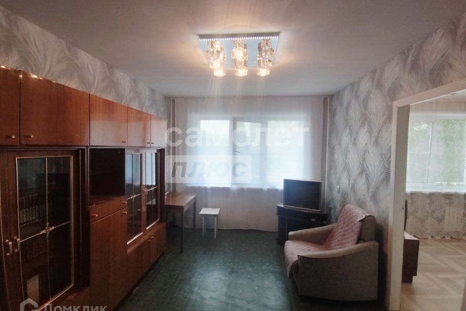 Продаётся 3-комнатная квартира, 49.4 м²
