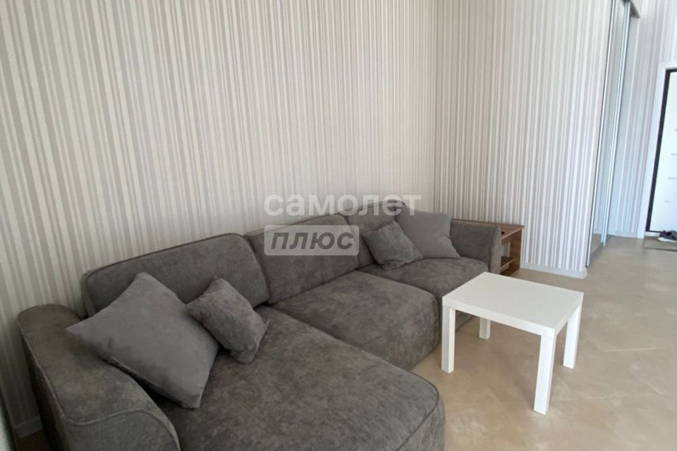 Продаётся 1-комнатная квартира, 53.9 м²