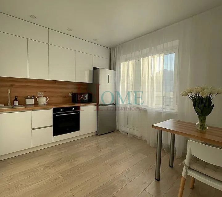 Сдаётся 1-комнатная квартира, 39 м²
