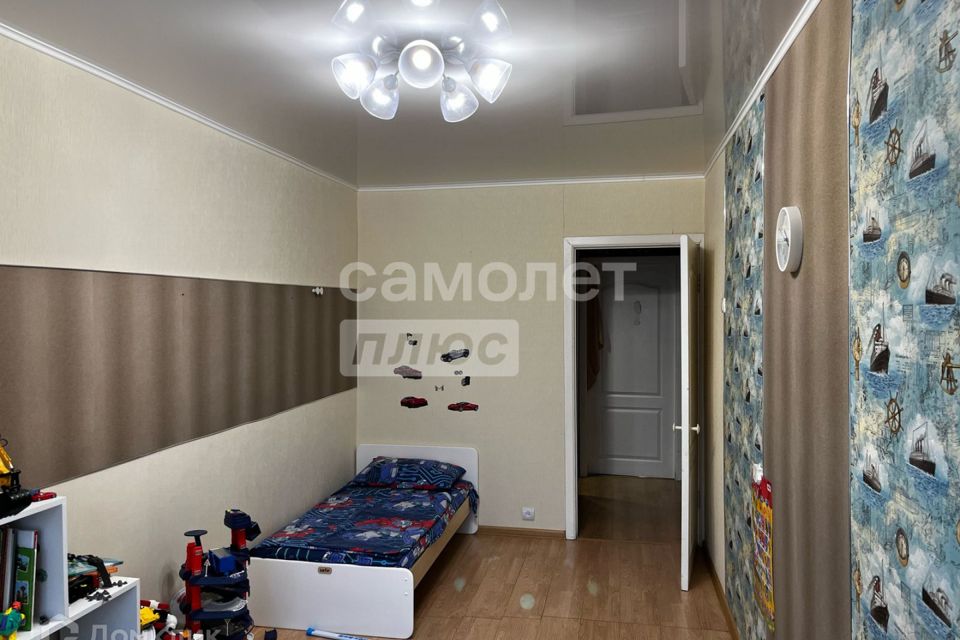 Продаётся 3-комнатная квартира, 58.5 м²