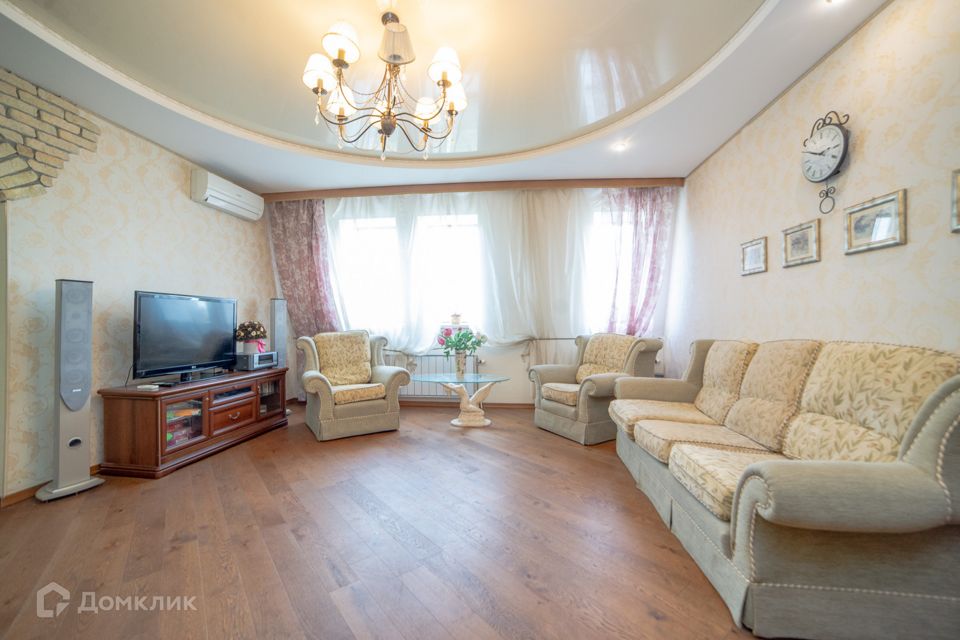 Сдаётся 3-комнатная квартира, 103 м²