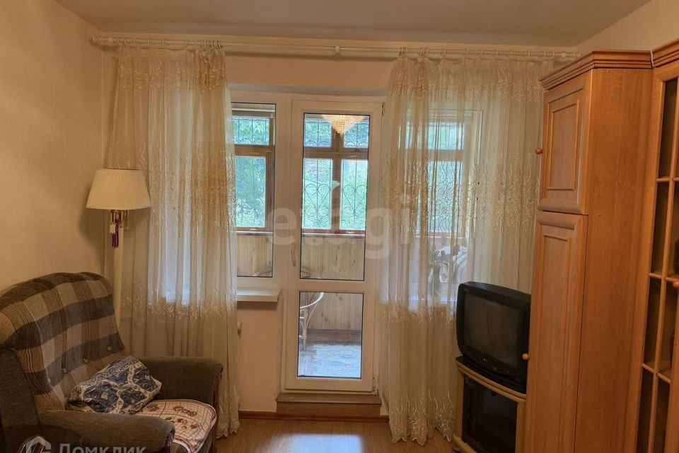 Продаётся 3-комнатная квартира, 64 м²
