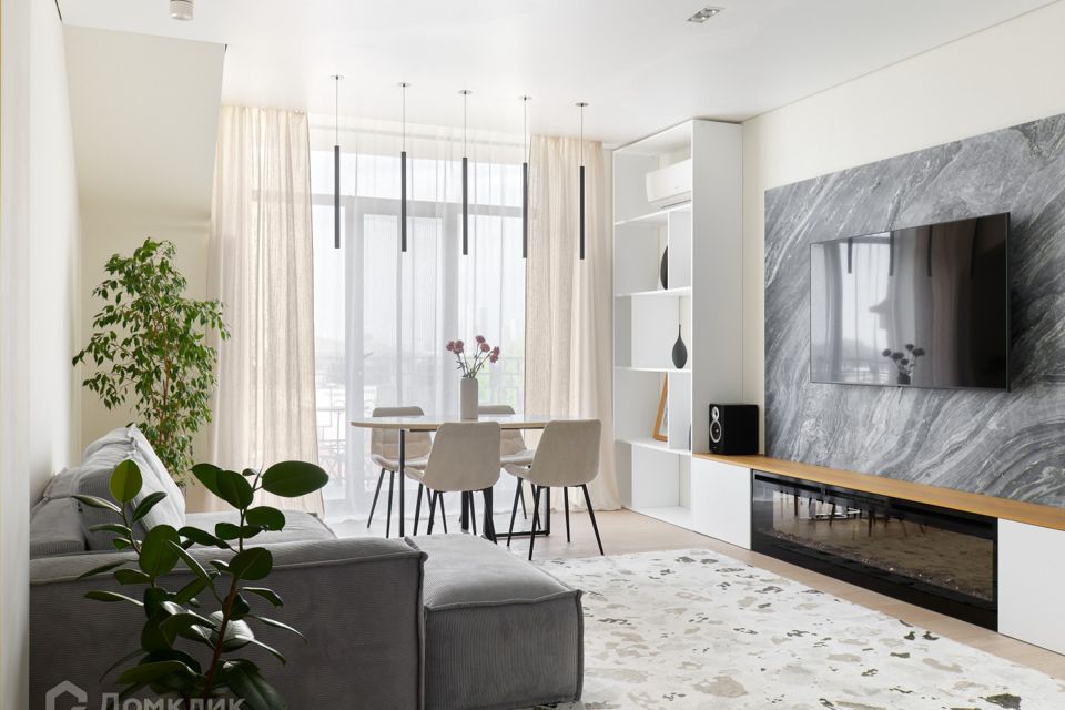 Продаётся 3-комнатная квартира, 114.1 м²