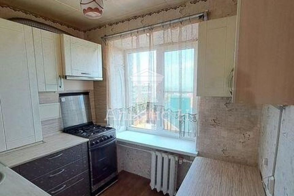 Продаётся 3-комнатная квартира, 58 м²