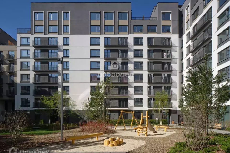 Продаётся 1-комнатная квартира, 42.7 м²