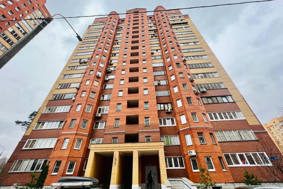 Продаётся 1-комнатная квартира, 43.8 м²