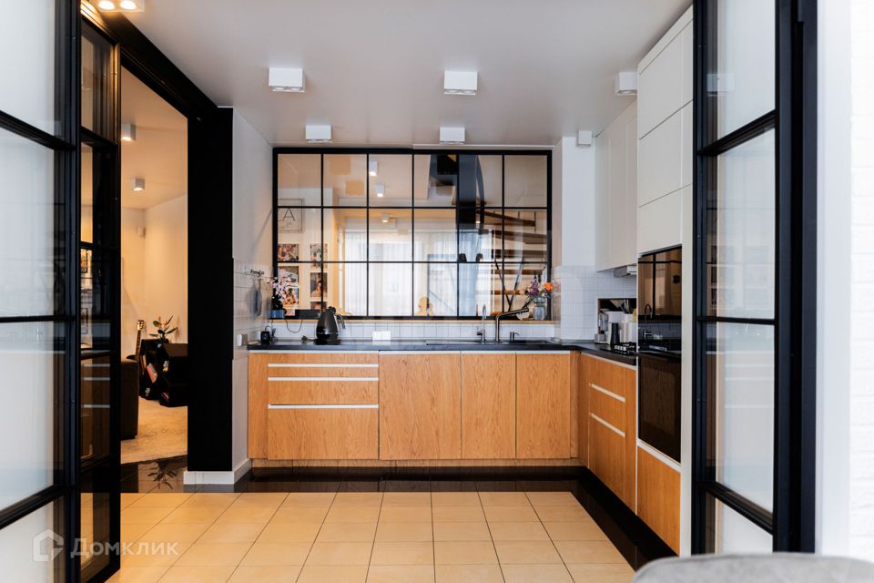 Продаётся 3-комнатная квартира, 94.2 м²