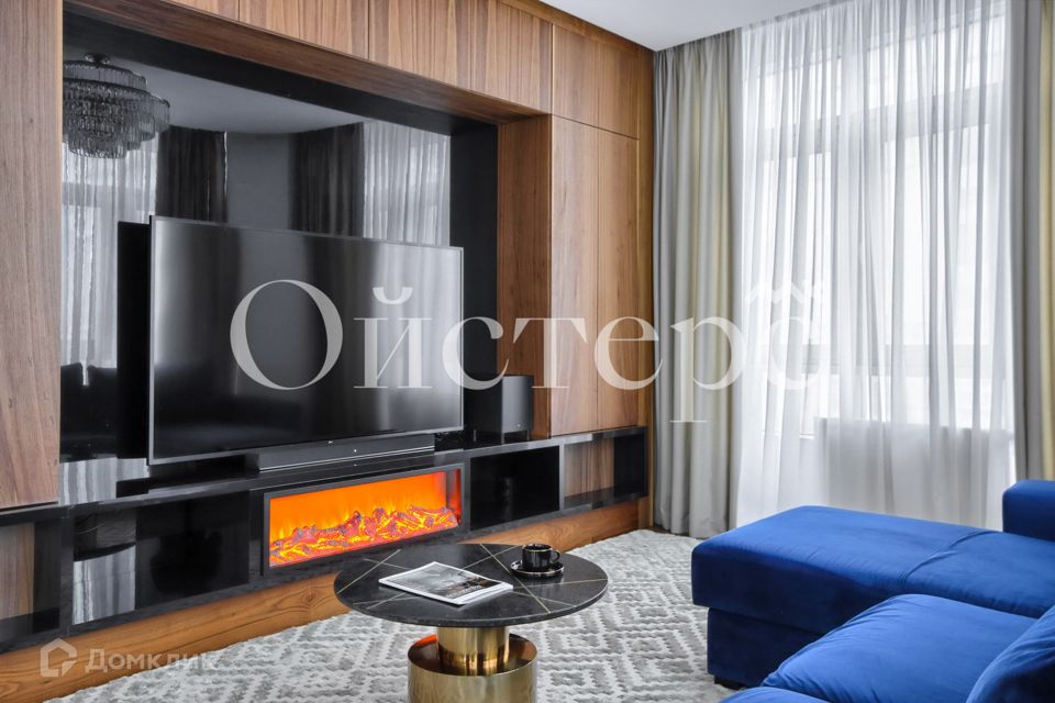 Продаётся 3-комнатная квартира, 114 м²