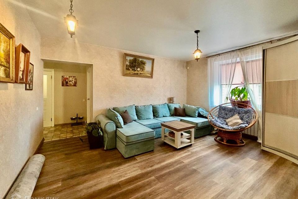 Продаётся 3-комнатная квартира, 71.9 м²
