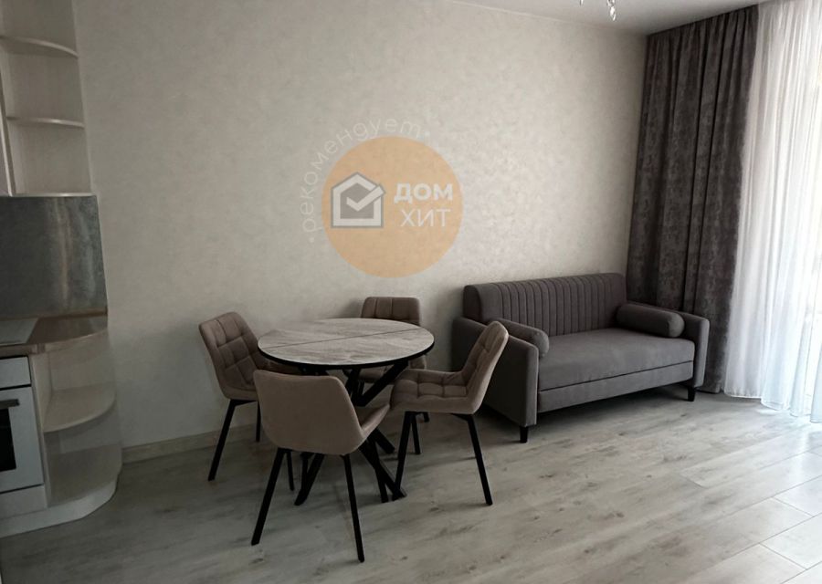 Продаётся 1-комнатная квартира, 40 м²