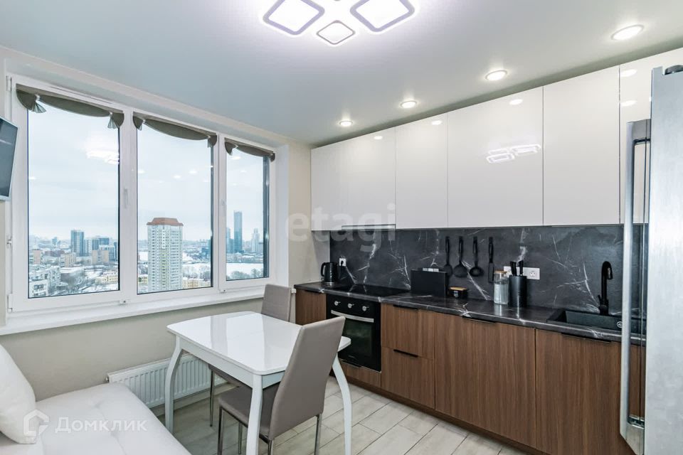 Продаётся 2-комнатная квартира, 51.5 м²