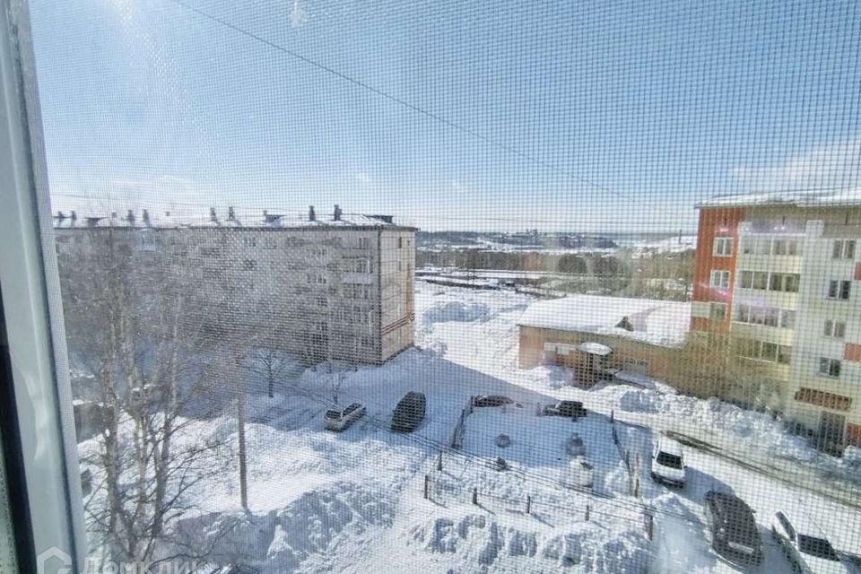 Продаётся 3-комнатная квартира, 59.3 м²