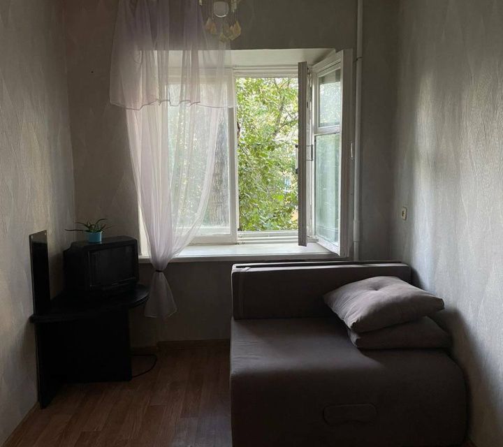 Продаётся комната в 5-комн. квартире, 9 м²