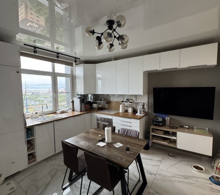 Продаётся 2-комнатная квартира, 56 м²