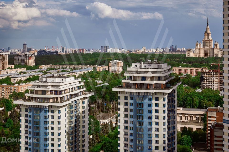Продаётся студия, 401 м²