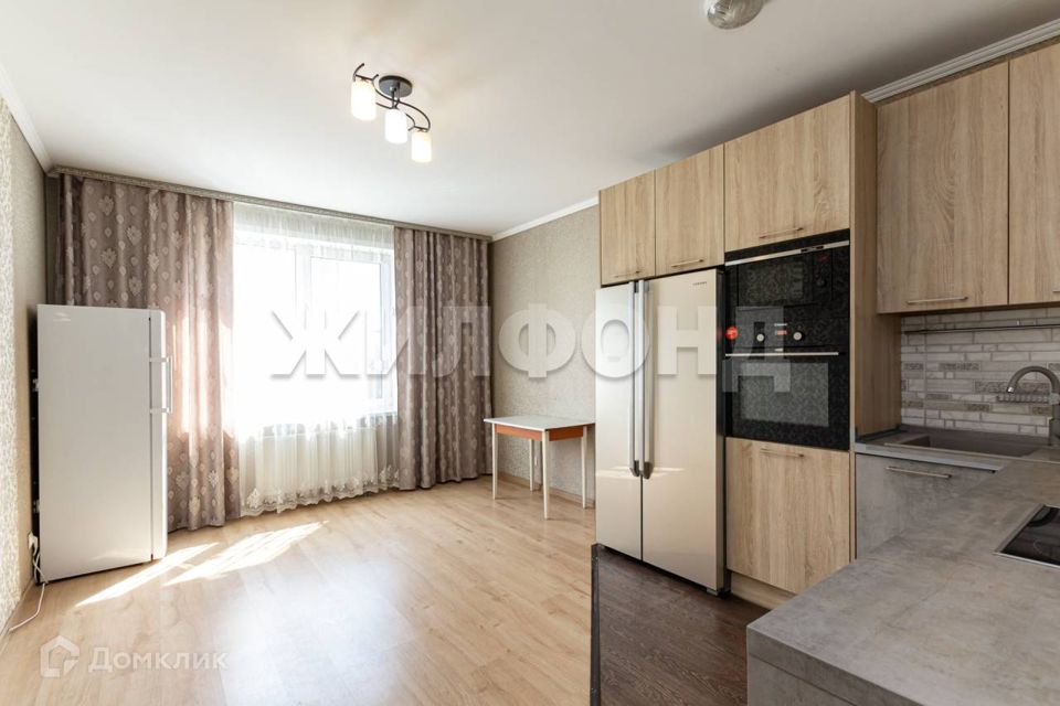 Продаётся 2-комнатная квартира, 57.6 м²