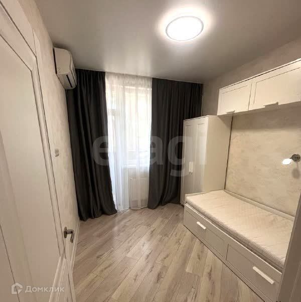 Продаётся 1-комнатная квартира, 39.4 м²