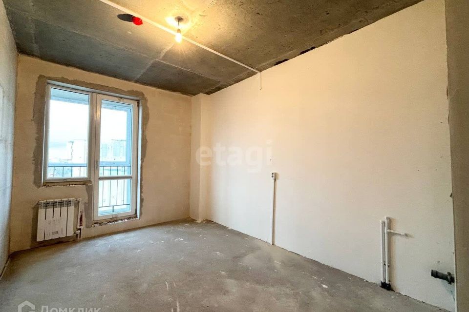 Продаётся 1-комнатная квартира, 43.5 м²