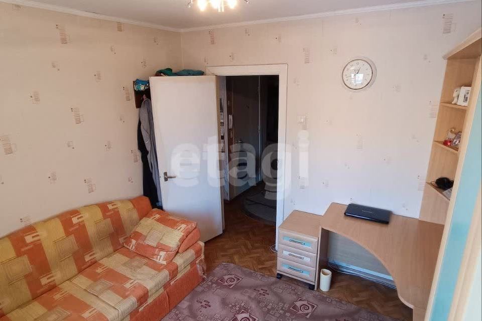 Продаётся 3-комнатная квартира, 60.8 м²