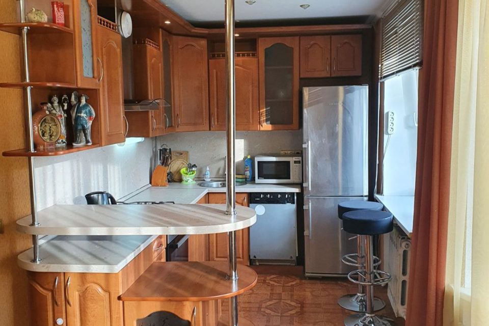Продаётся 3-комнатная квартира, 56.1 м²