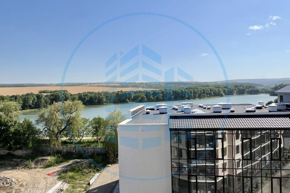 Продаётся 2-комнатная квартира, 72.3 м²