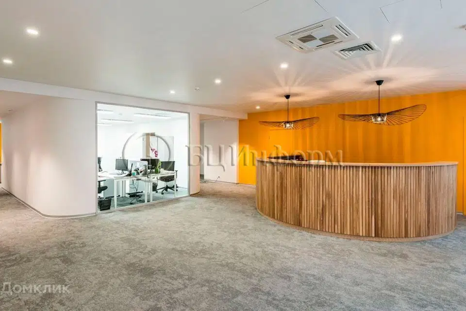 Сдаётся офис, 691.8 м²