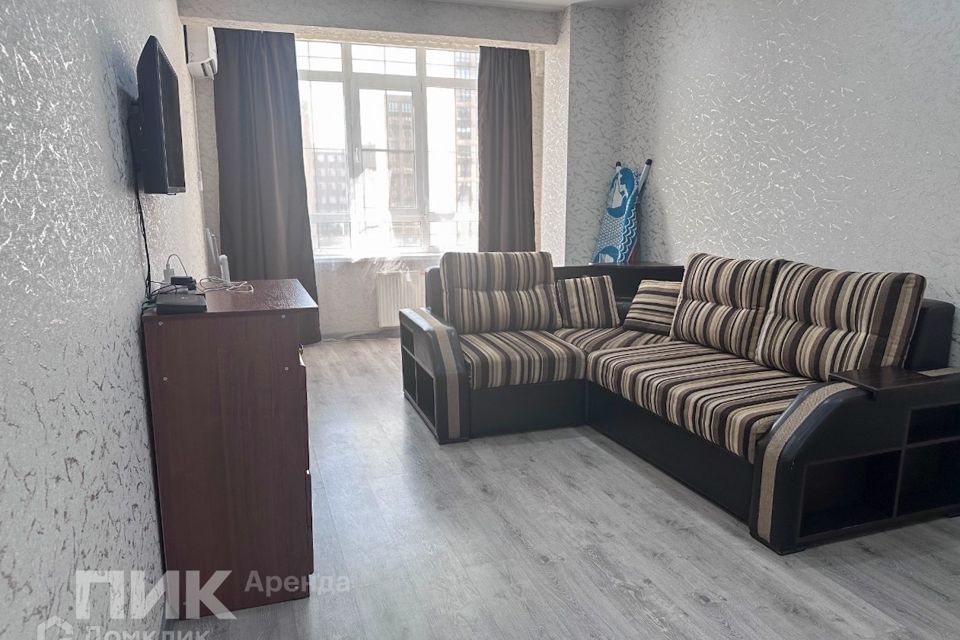 Сдаётся 1-комнатная квартира, 50.8 м²