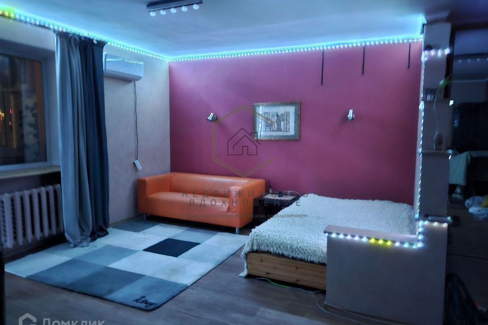 Сдаётся 1-комнатная квартира, 42 м²