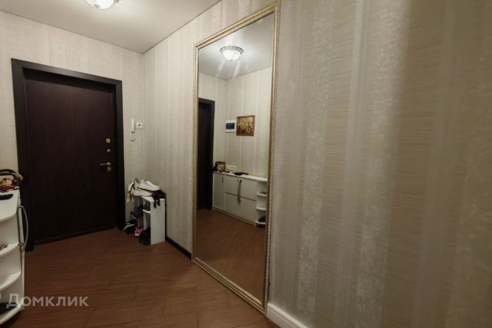 Сдаётся 2-комнатная квартира, 64.7 м²