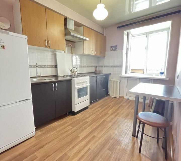 Сдаётся 2-комнатная квартира, 47.8 м²