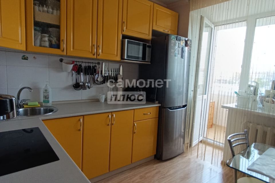 Продаётся 3-комнатная квартира, 76.1 м²