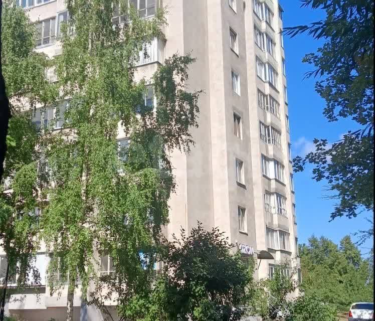 Продаётся 6-комнатная квартира, 126 м²
