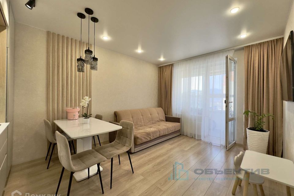 Продаётся 2-комнатная квартира, 60 м²