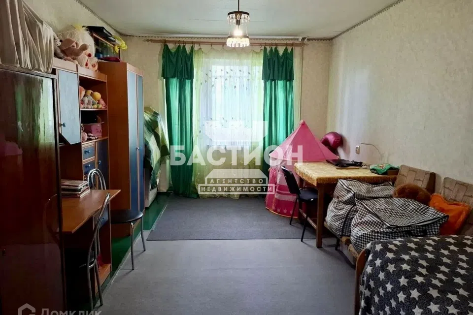 Продаётся 4-комнатная квартира, 78 м²